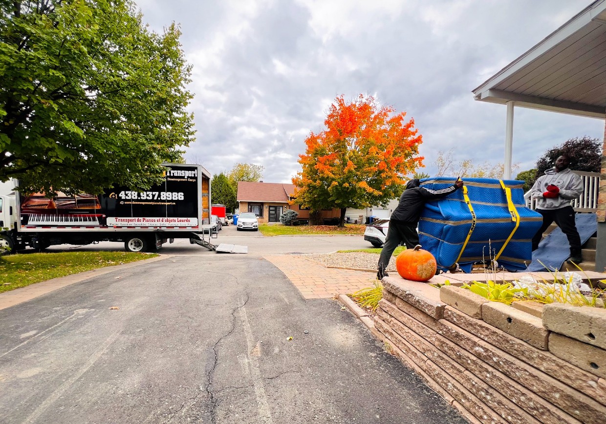 Déménagement de piano à Beauharnois : soin, expertise et efficacité au rendez-vous.